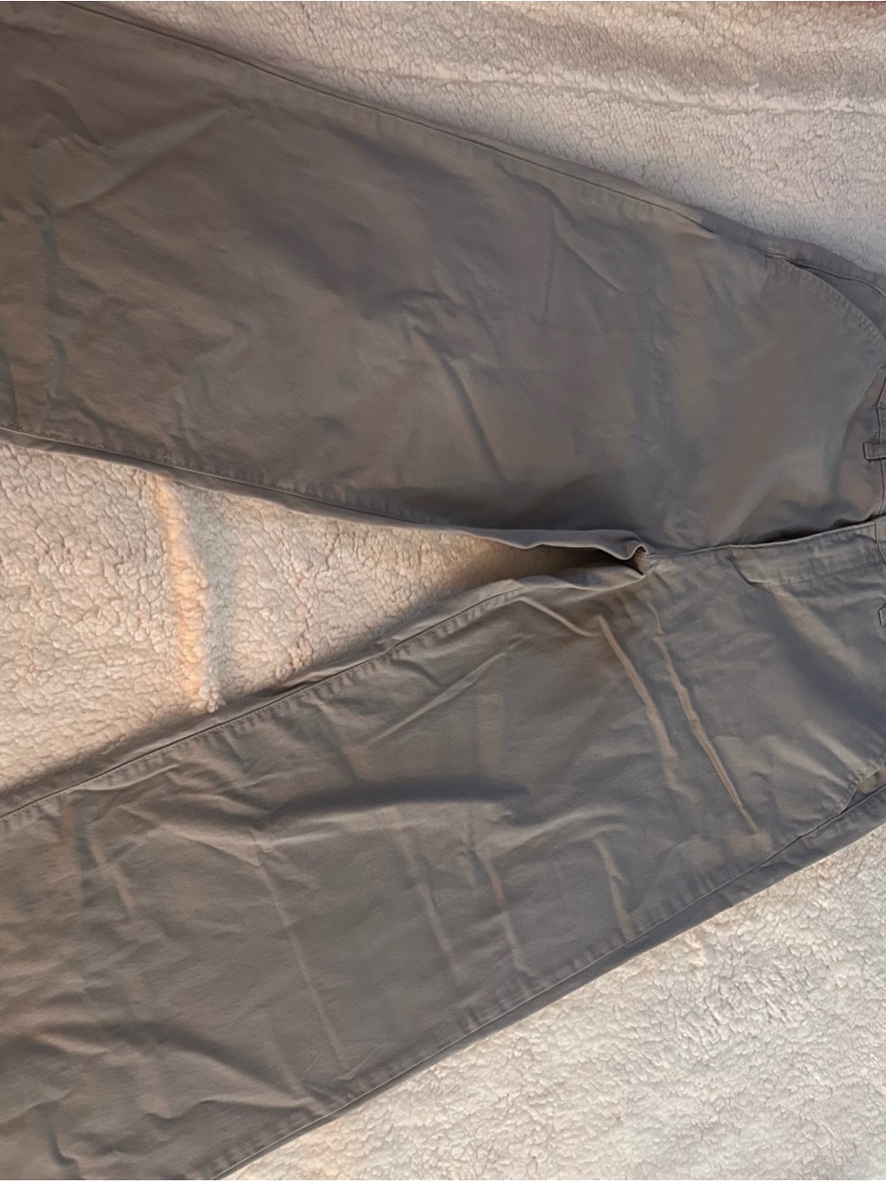 Woman’s gray wide leg cropped pants